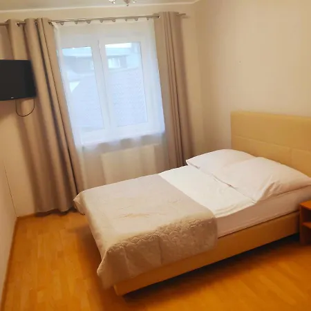 Arka בית הארחה 3*